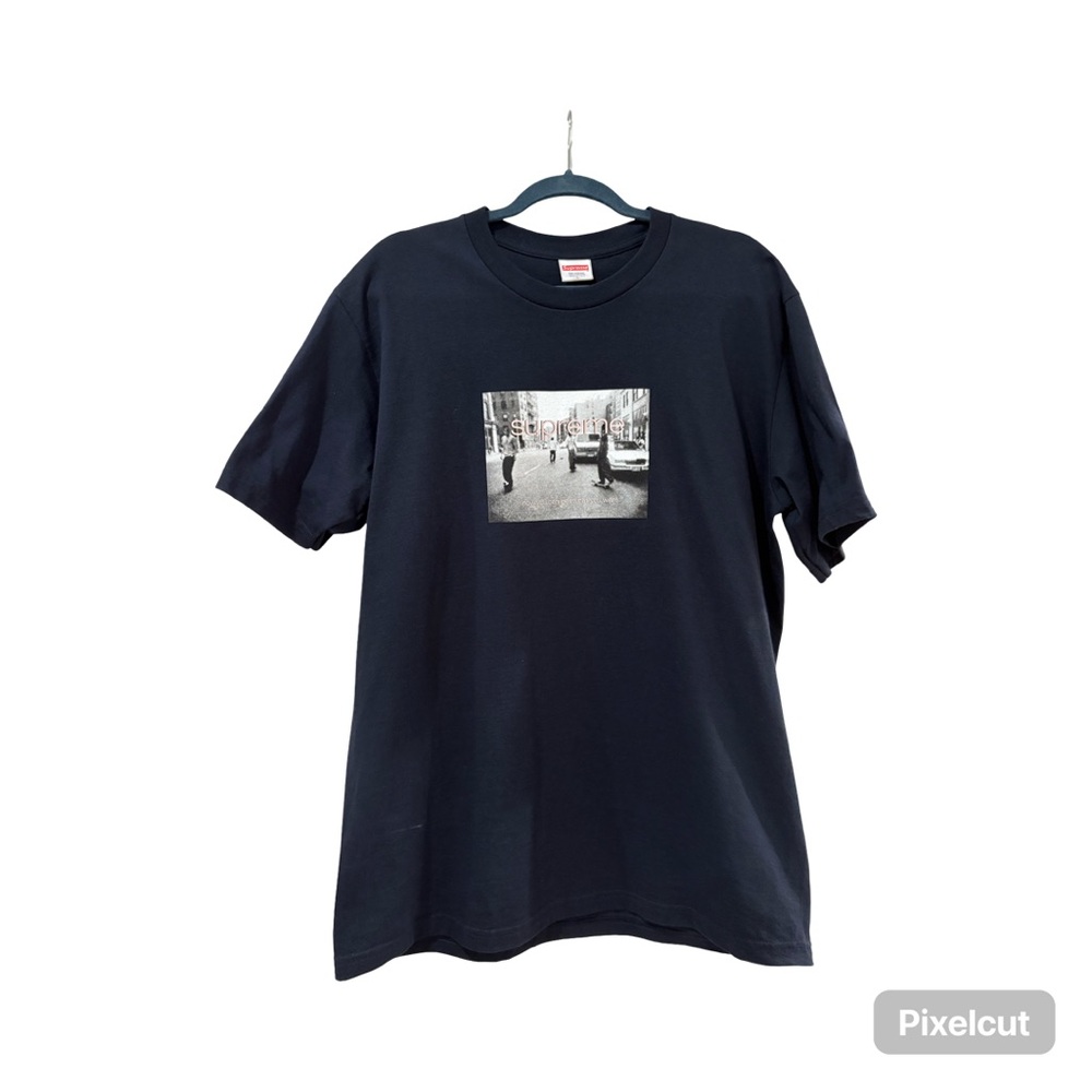 Like New! Supreme Black Short Sleeve Graphic Tee- Large